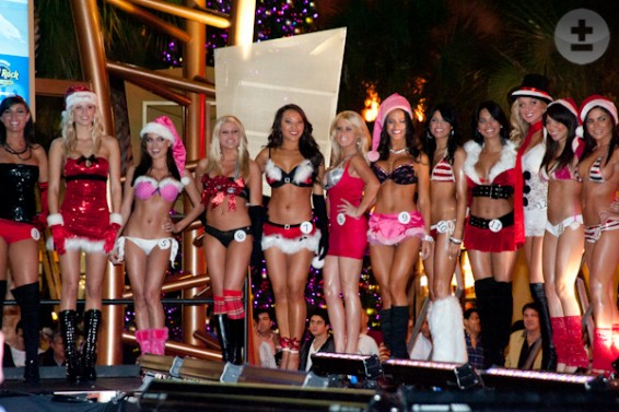 hooterswinterbikinishowhr-30